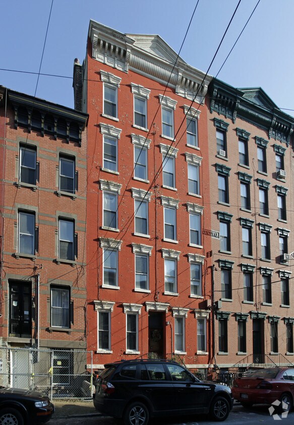 933 Garden St, Hoboken, NJ 07030 Apartments Hoboken, NJ