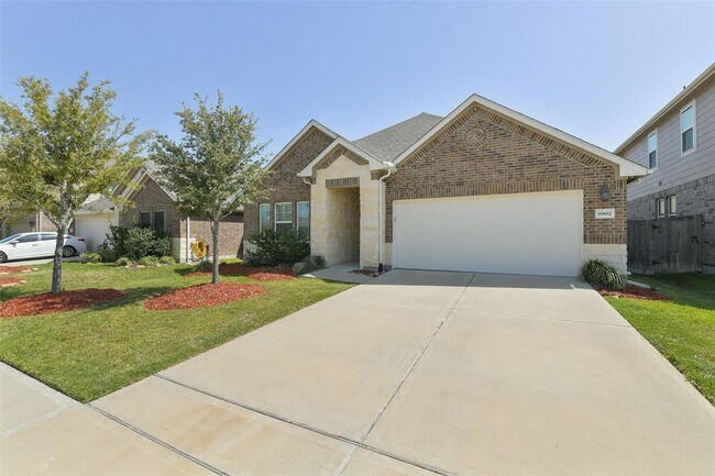 Building Photo - 8902 Jasper Lake Dr