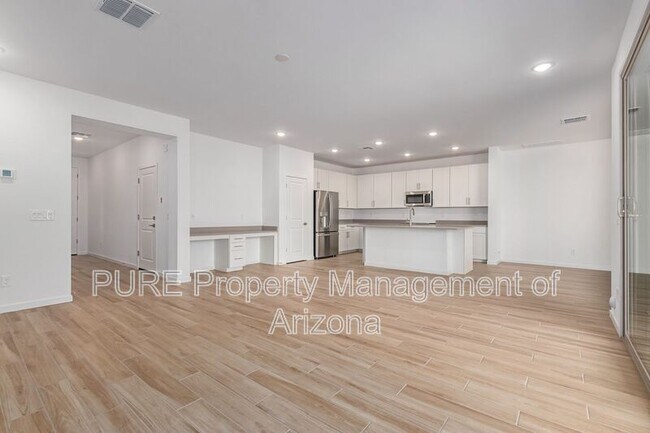 Foto del edificio - 7408 W State Ave