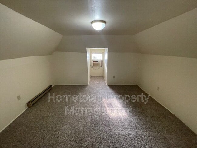 Building Photo - 1851 North St