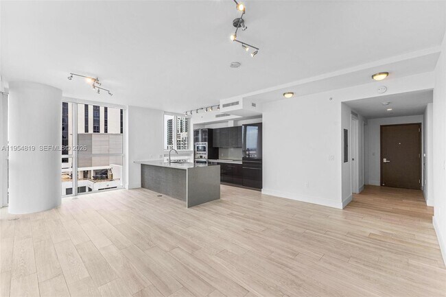 Foto del edificio - 1080 Brickell Ave