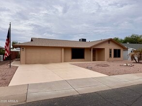 Building Photo - 10620 W Snead Dr