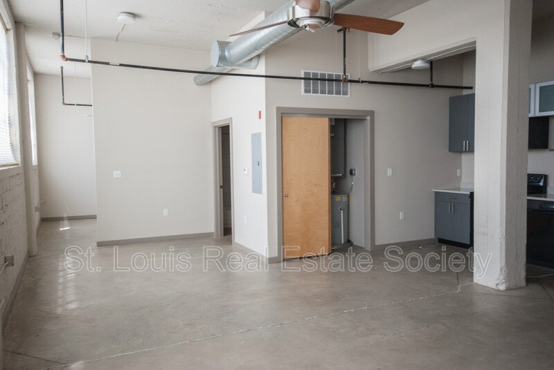 8125 Michigan Ave Unit 310, Saint Louis, MO 63111 Condo for Rent in