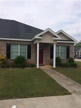 Building Photo - 200 Northpointe Dr