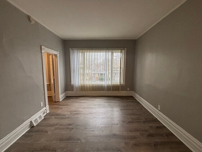 Foto del edificio - 7636 S Drexel Ave