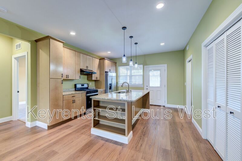 Foto principal - 3327 Park Ave