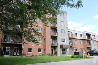 Building Photo - Marsh Street Apartments