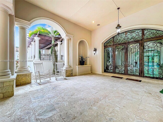 Foto del edificio - 6710 SW 92nd St