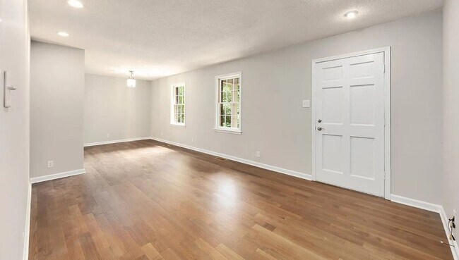 Foto del edificio - 143 Hopper Barker Rd