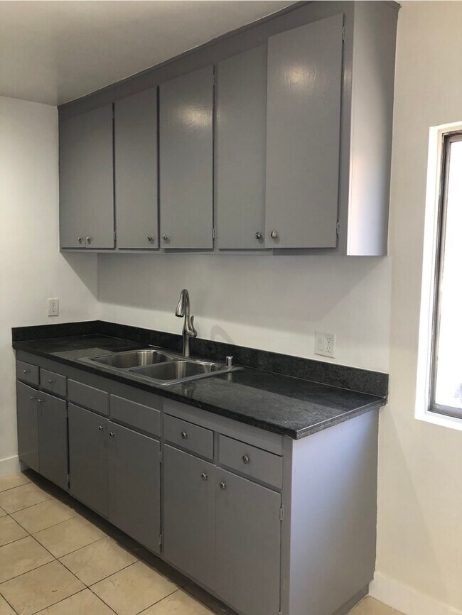 Foto del edificio - 11710 Otsego St