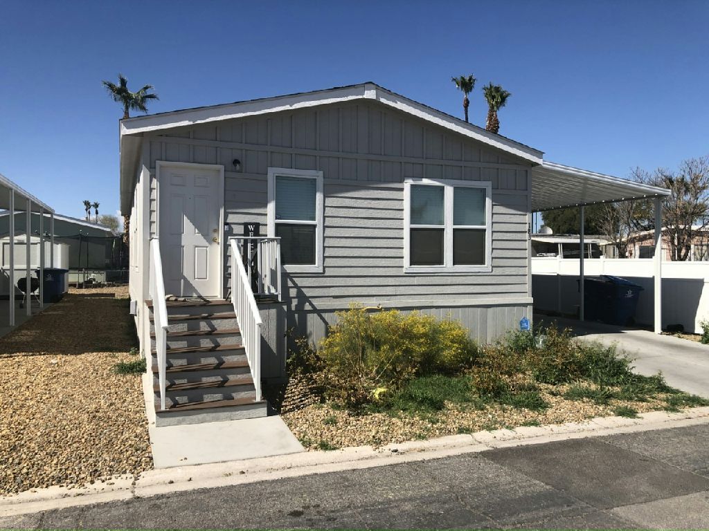 Primary Photo - 3700 Stewart Ave