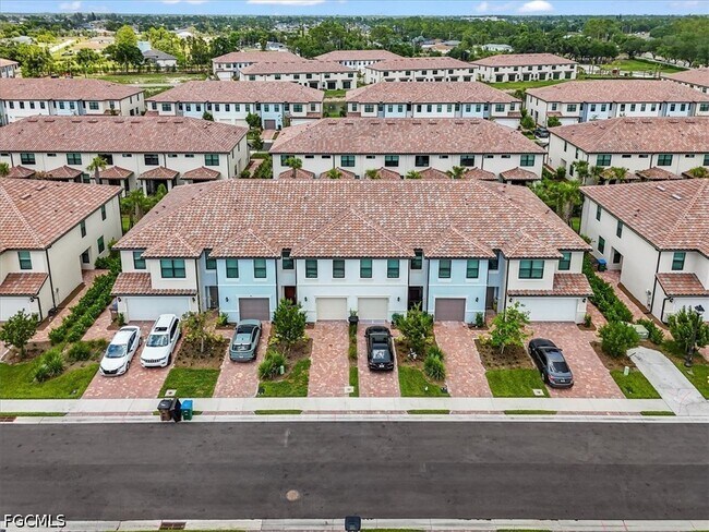 Building Photo - 1533 Lake Jessup Cir