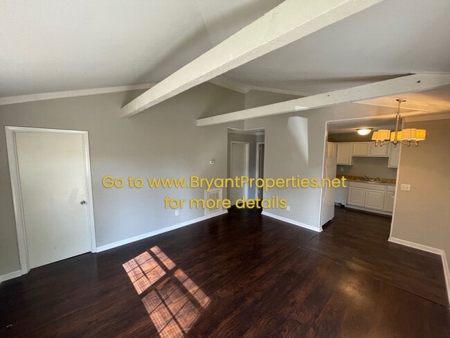 Building Photo - Nashville - 2 Bedroom 1-Bath