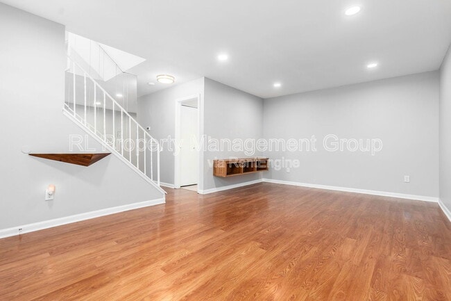 Building Photo - 1340 Baja Ln