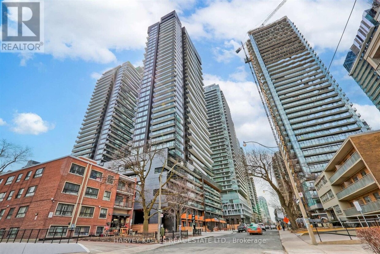 Photo principale - 117-3117 Broadway Ave