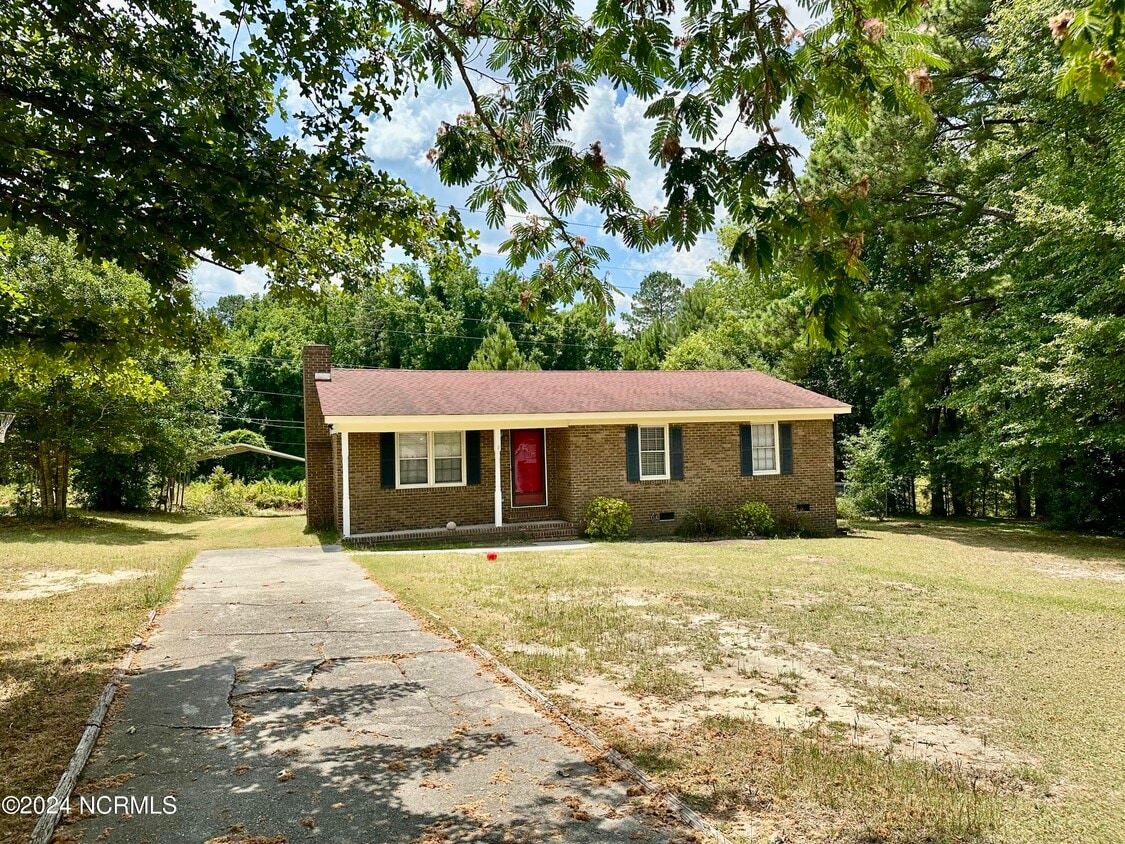 115 Valley Hill Dr, Rockingham, NC 28379 House Rental in Rockingham