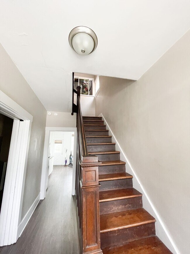 Foto del edificio - 1526 Fernleaf St