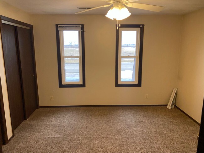 Building Photo - 1 Bedroom/1 Bathroom Hanna City Apartment ...