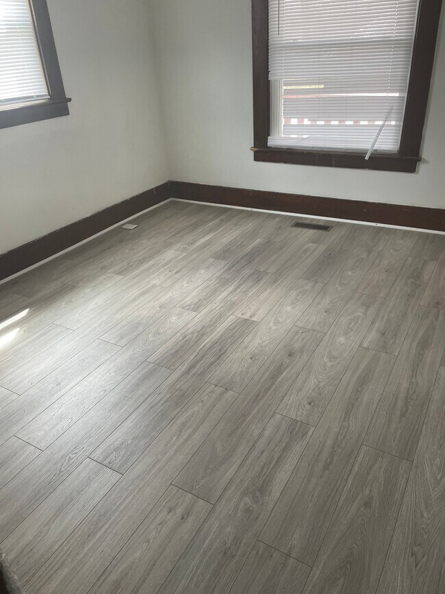 Foto del edificio - 208 Watts Ave