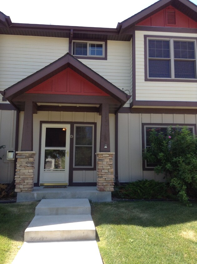 Building Photo - 3067 Fen Way