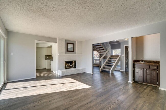 Building Photo - 222 Wildfire Dr