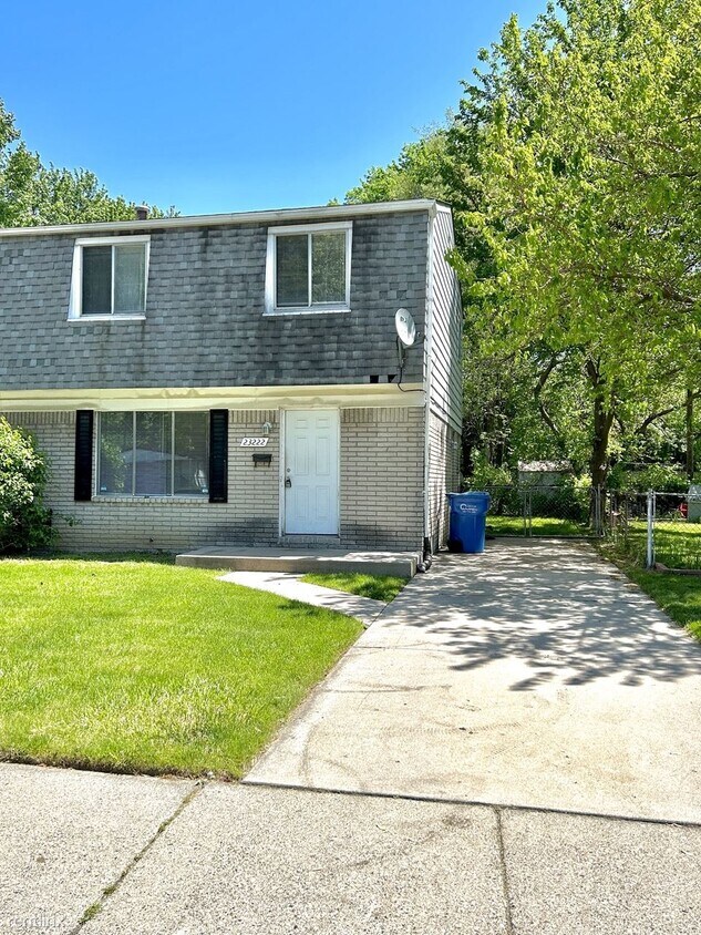 23222 Marmon, Warren, MI 48089 House Rental in Warren, MI