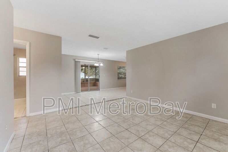 Foto principal - 39211 5th Ave