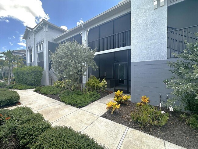 Foto del edificio - 14050 Heritage Landing Blvd