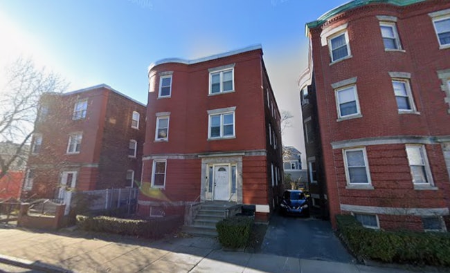 Building Photo - 135 Washington St