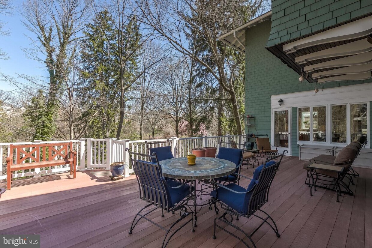 Foto principal - 112 Longwood Rd