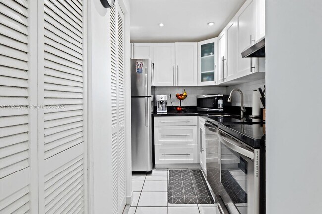 Foto del edificio - 10500 SW 108th Ave