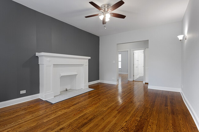 Building Photo - 1638 W Jonquil Terrace