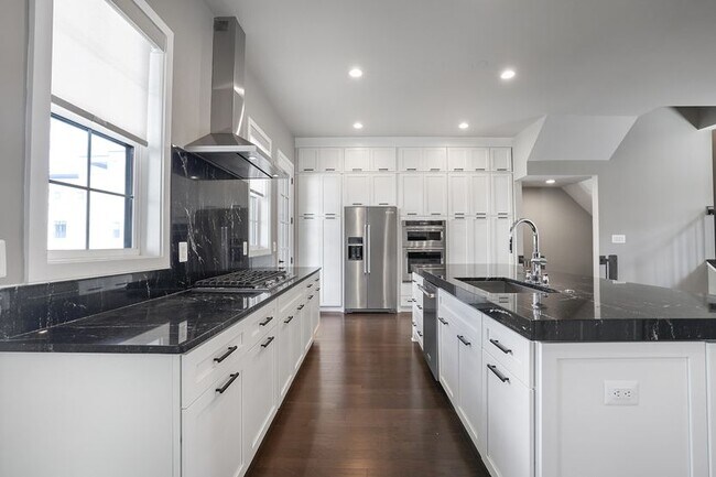 Building Photo - 22170 Penelope Heights Terrace