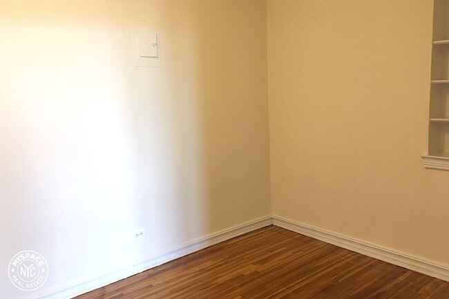 Building Photo - 1420 Ocean Pkwy