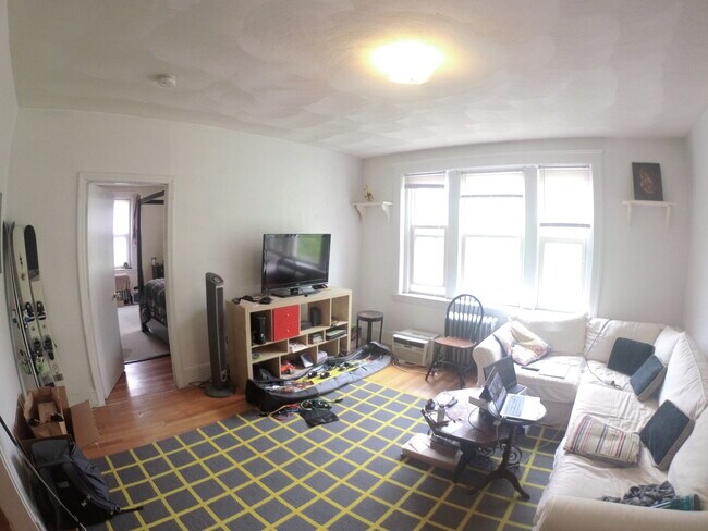 Foto del edificio - 235 Freeman St