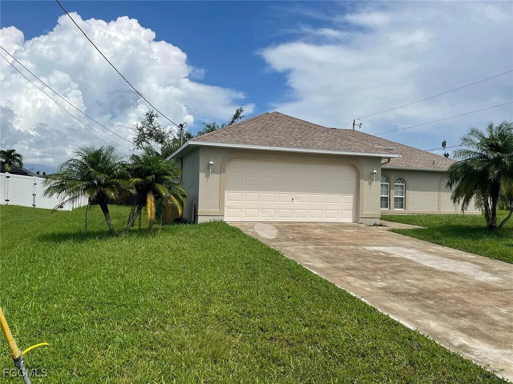Primary Photo - 3131 SW 19th Ave