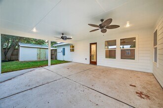 Building Photo - 19543 Quiet Brook Dr