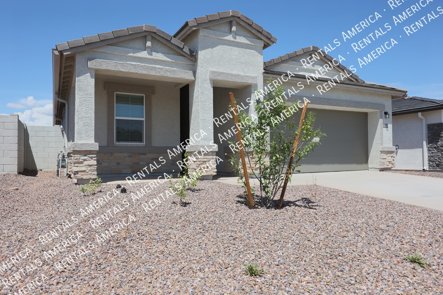 Foto principal - 18436 W Artemisa Ave
