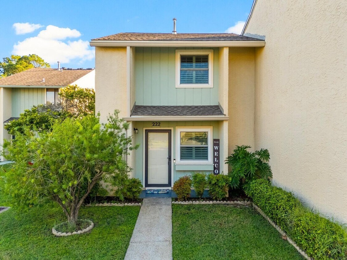 Foto principal - 222 White Sandy Dr