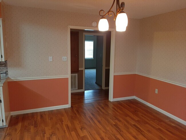 Building Photo - *LEASED* 3 Br/ 2 Ba Home in Beebe for Rent...