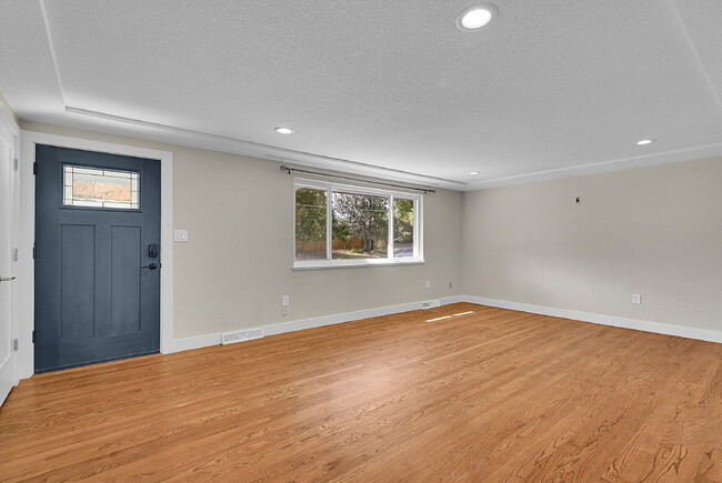 Foto del edificio - $3,045.00, 4-bed, 3 bath, located in Arvada.