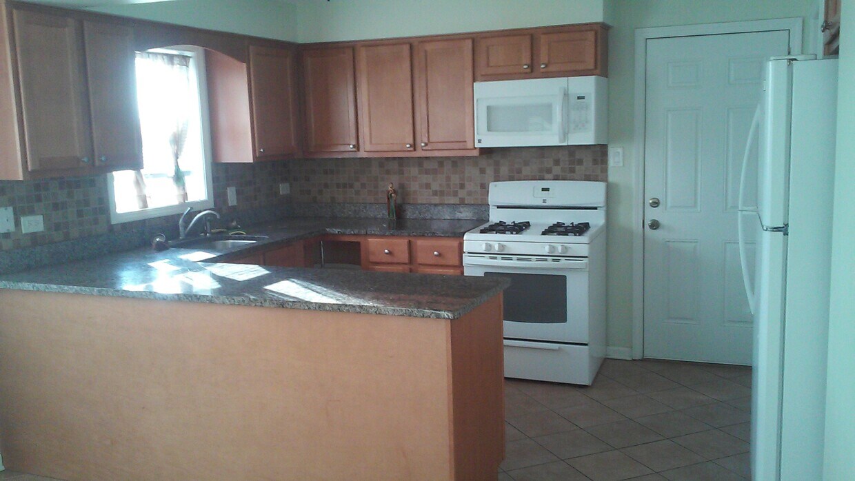 Foto principal - 12256 S Rexford St