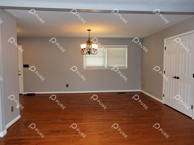 Foto del edificio - 1717 Haynes Ave NE