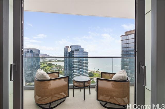 Building Photo - 1000 Auahi St