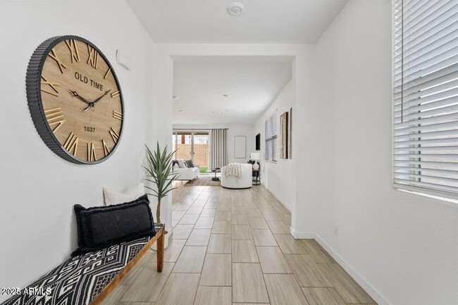 Foto del edificio - 9854 E Red Giant Dr