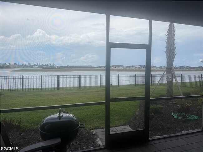 Foto del edificio - 15222 Jadestone Dr
