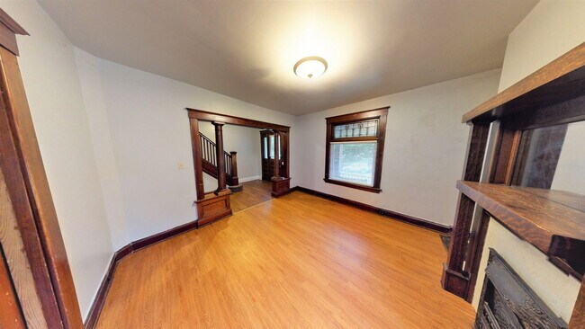 Foto del edificio - 2424 W Clifton Ave