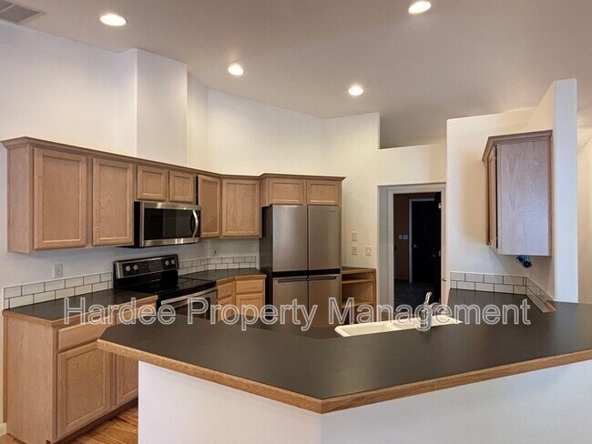 Foto del edificio - 2354 E Mugo St