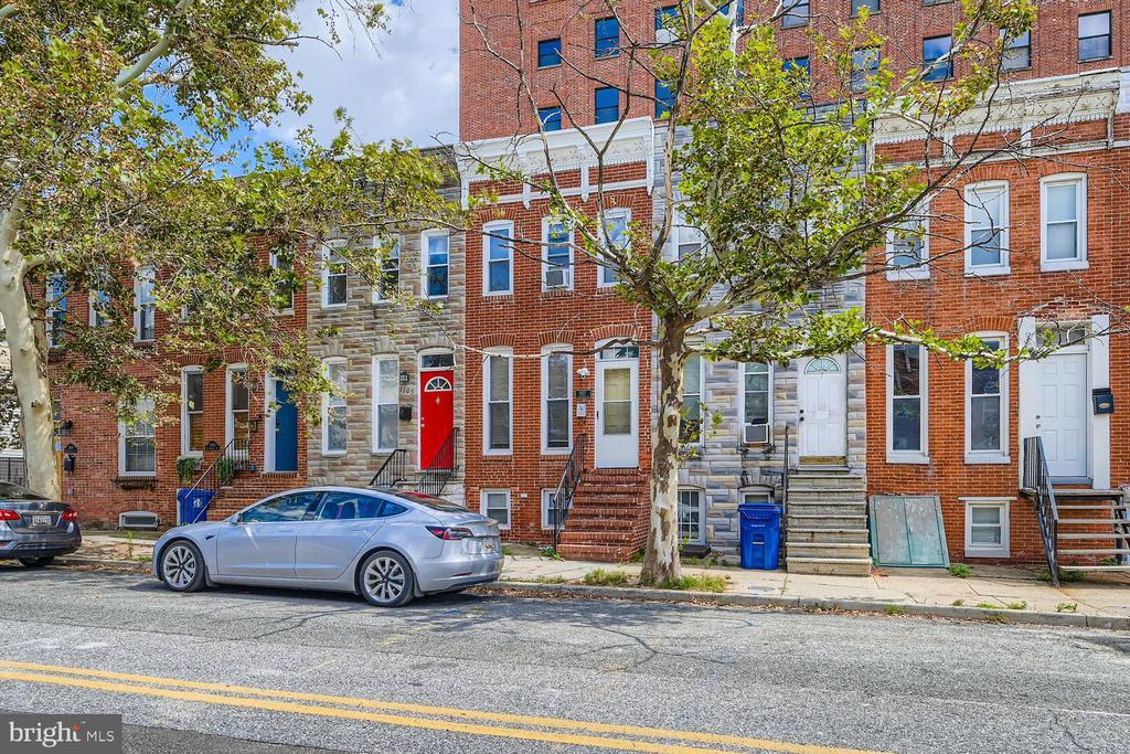 Foto principal - 1107 W Hamburg St