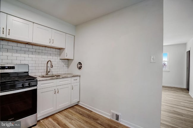 Photo - 8106 Ditman St Apartment